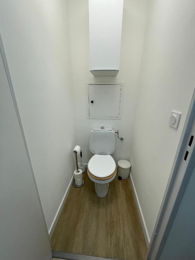 2 Pieces Climatise-Wifi / 4 Voyageurs / Boxe Prive / 2 Piscines / 2 Tennis / Petanque / Pingpong 앙티브 외부 사진